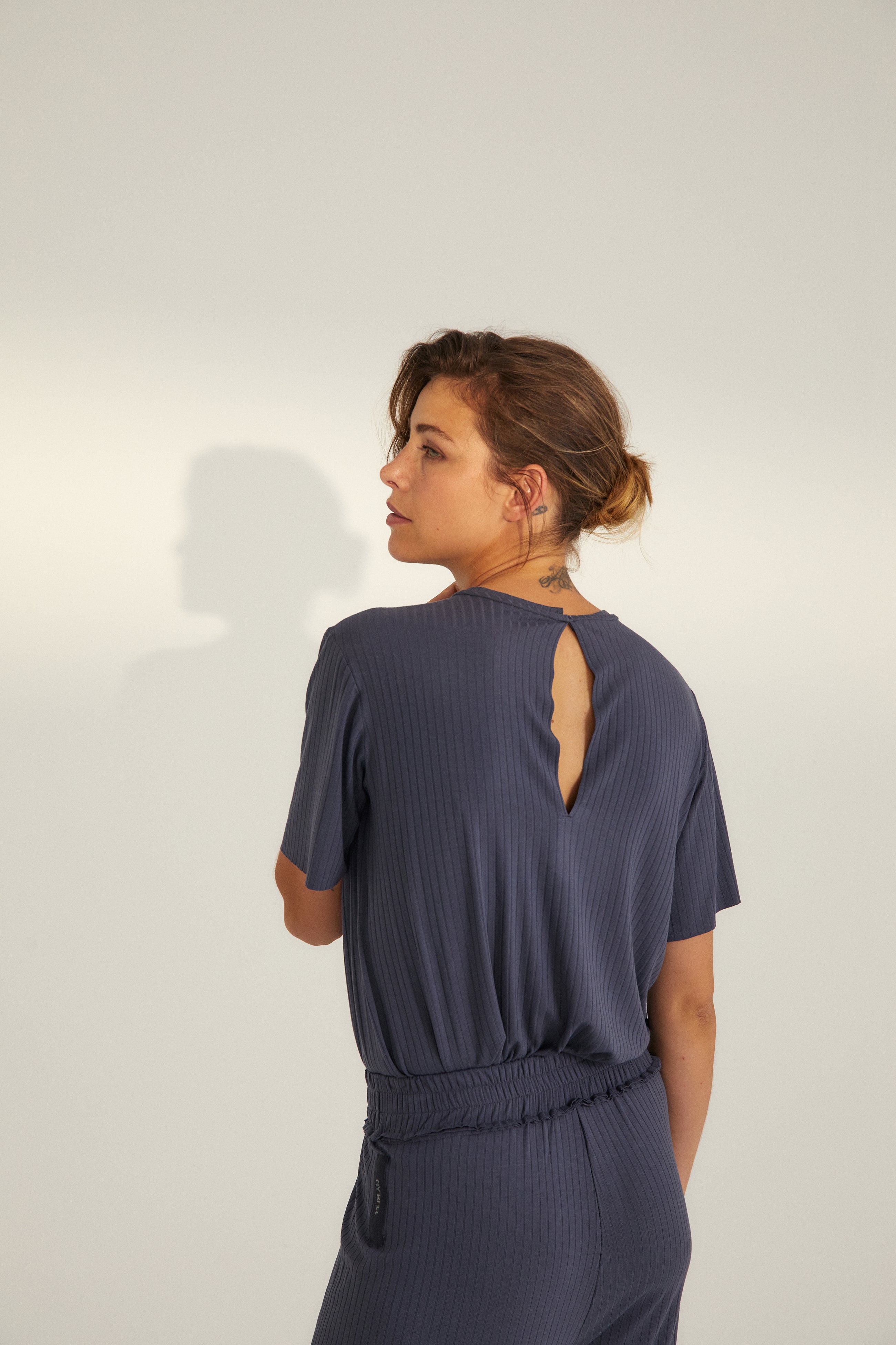 Shirt Boxy Cutout