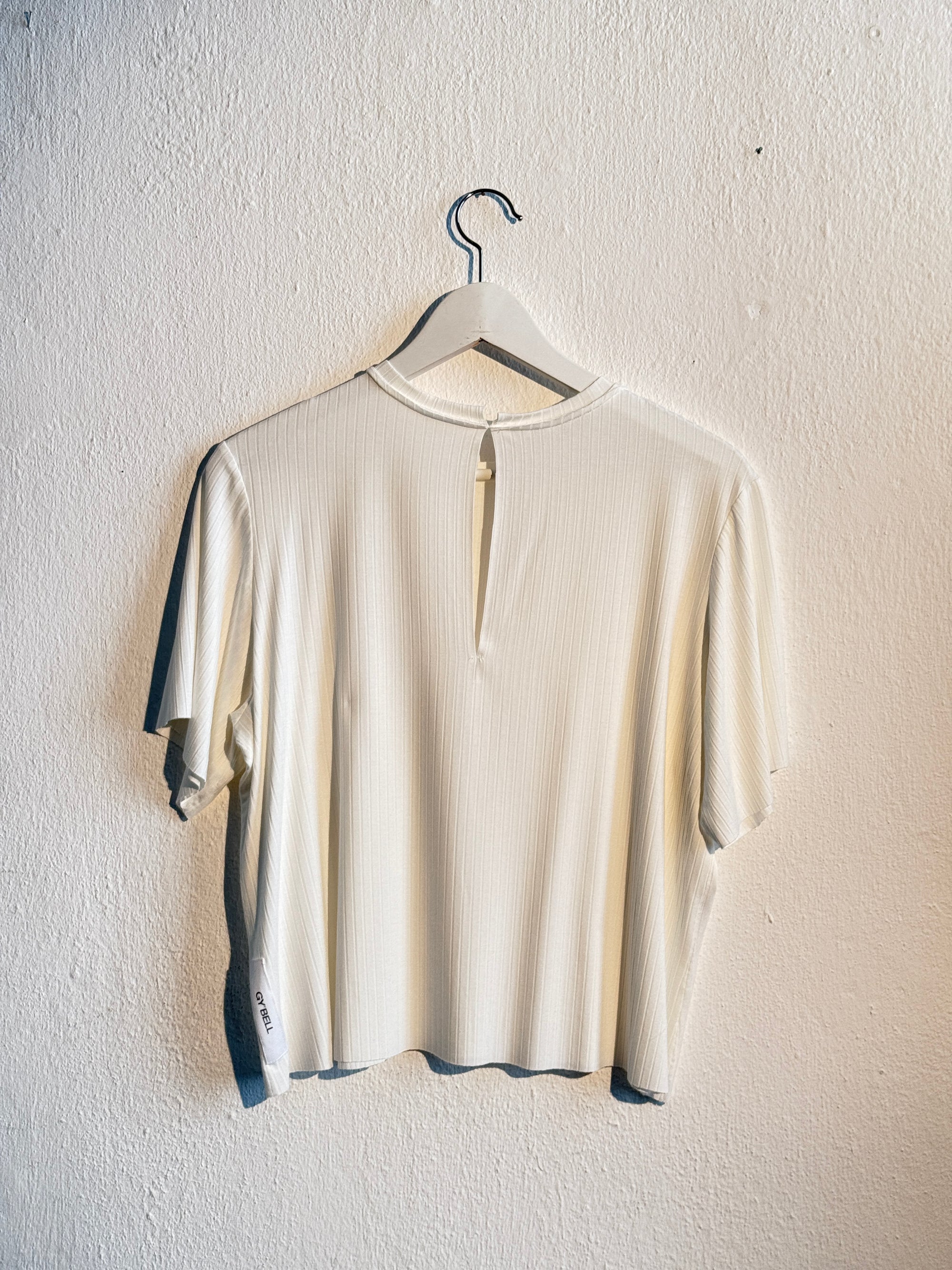 Shirt Boxy Cutout