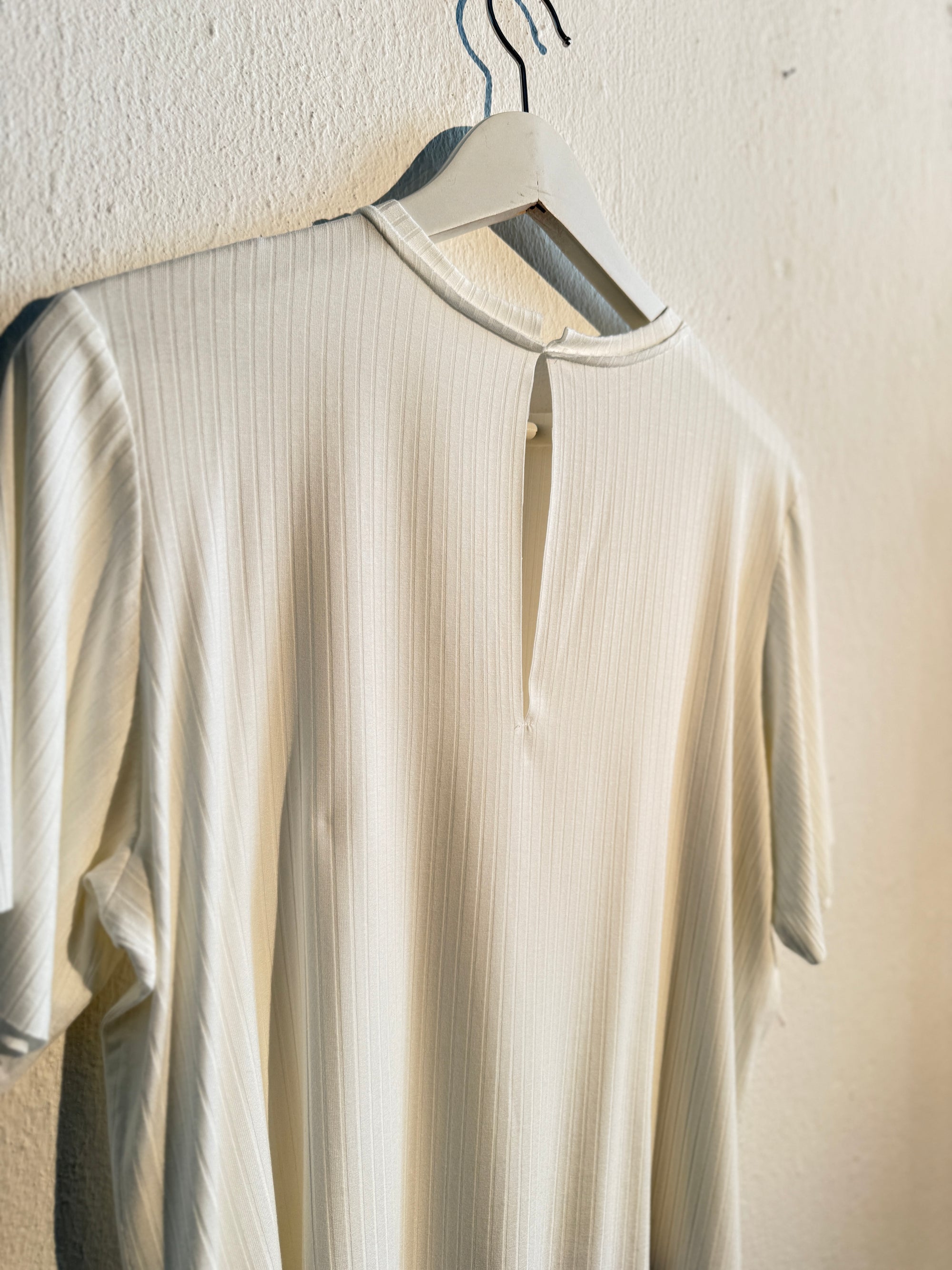 Shirt Boxy Cutout
