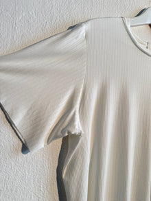 Shirt Boxy Cutout