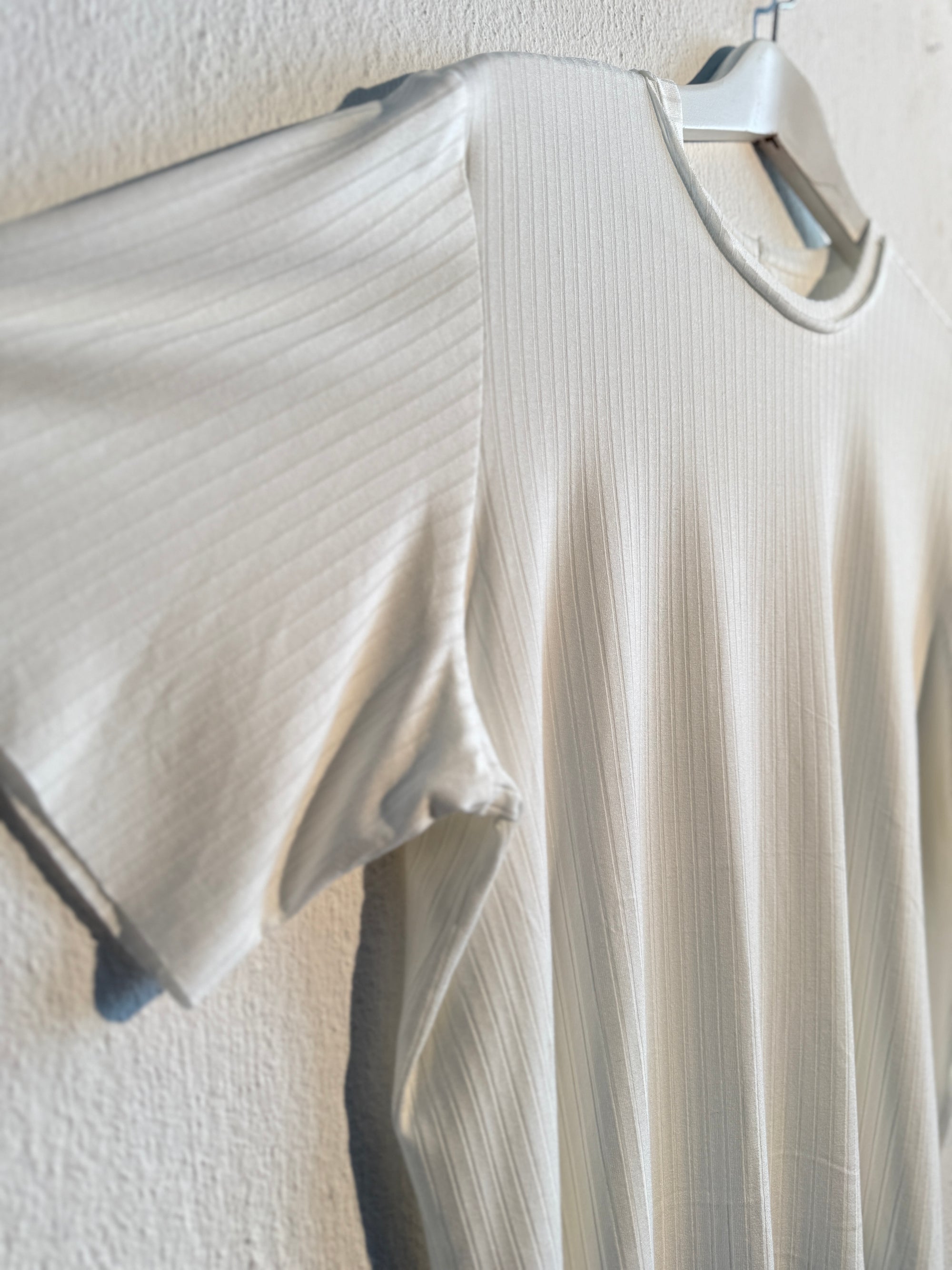 Shirt Boxy Cutout